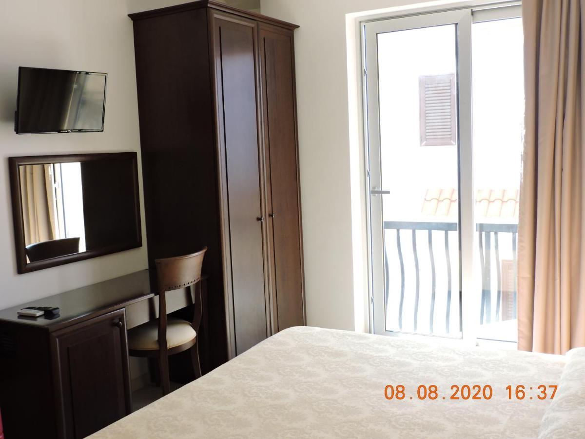 B&B Aquila Reale Portopalo Di Capo Passero Ngoại thất bức ảnh