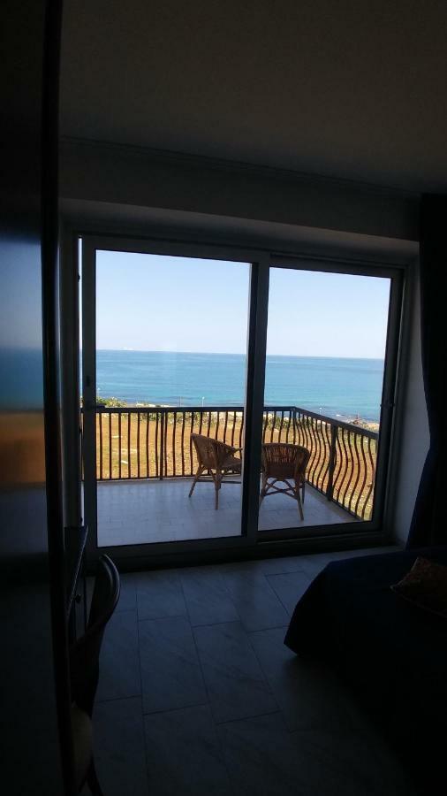 B&B Aquila Reale Portopalo Di Capo Passero Ngoại thất bức ảnh